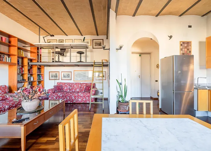 Apartamento New Trastevere Home: Big, Elegant, Comfy *