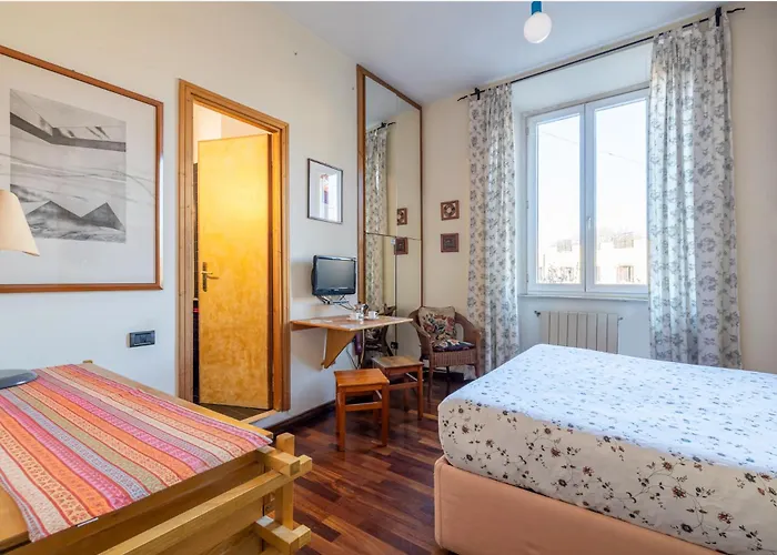 New Trastevere Home: Big, Elegant, Comfy Apartamento