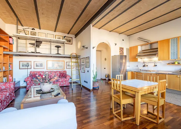 New Trastevere Home: Big, Elegant, Comfy Apartamento