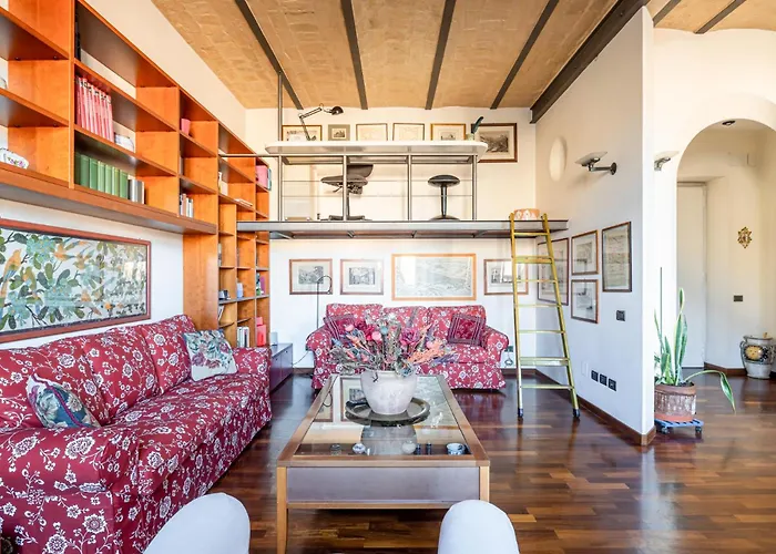 Apartamento New Trastevere Home: Big, Elegant, Comfy