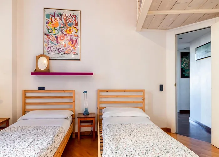 Apartamento New Trastevere Home: Big, Elegant, Comfy Roma